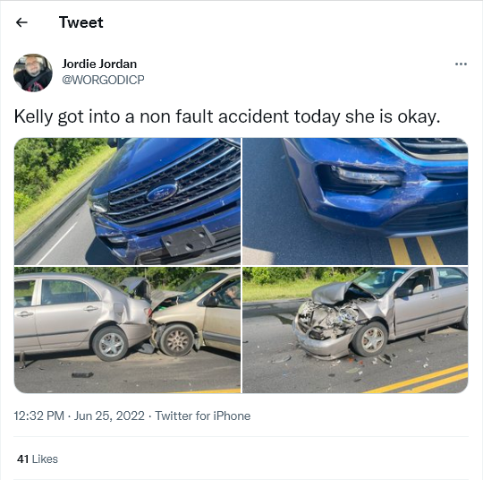 pictures of a car accident, jordie jordan states Kelly got into a non fault accident today, she is okay.